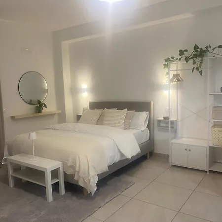 Guest house Grey Haven And Santa Maria La Carita