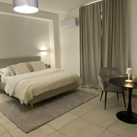 Guest house Grey Haven And *